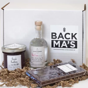 Geschenkbox Backmas mit Gin,Marmelade und einer Tafel Schokolade